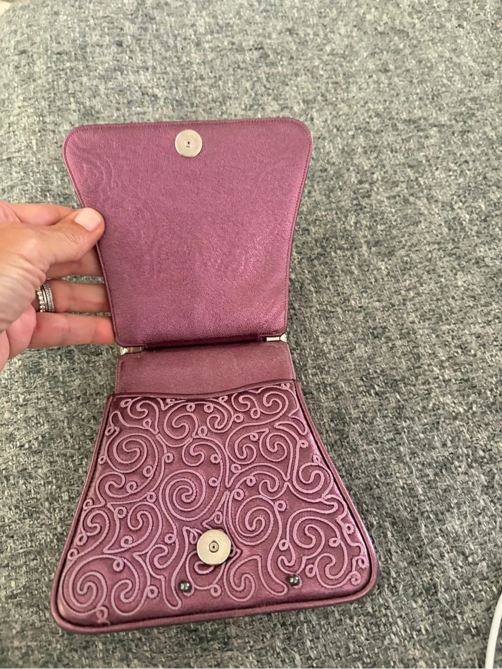 Judith Leiber vintage PetiteEmbellished Swirl Top-Handle Bag in Plum - Picture 2 of 8
